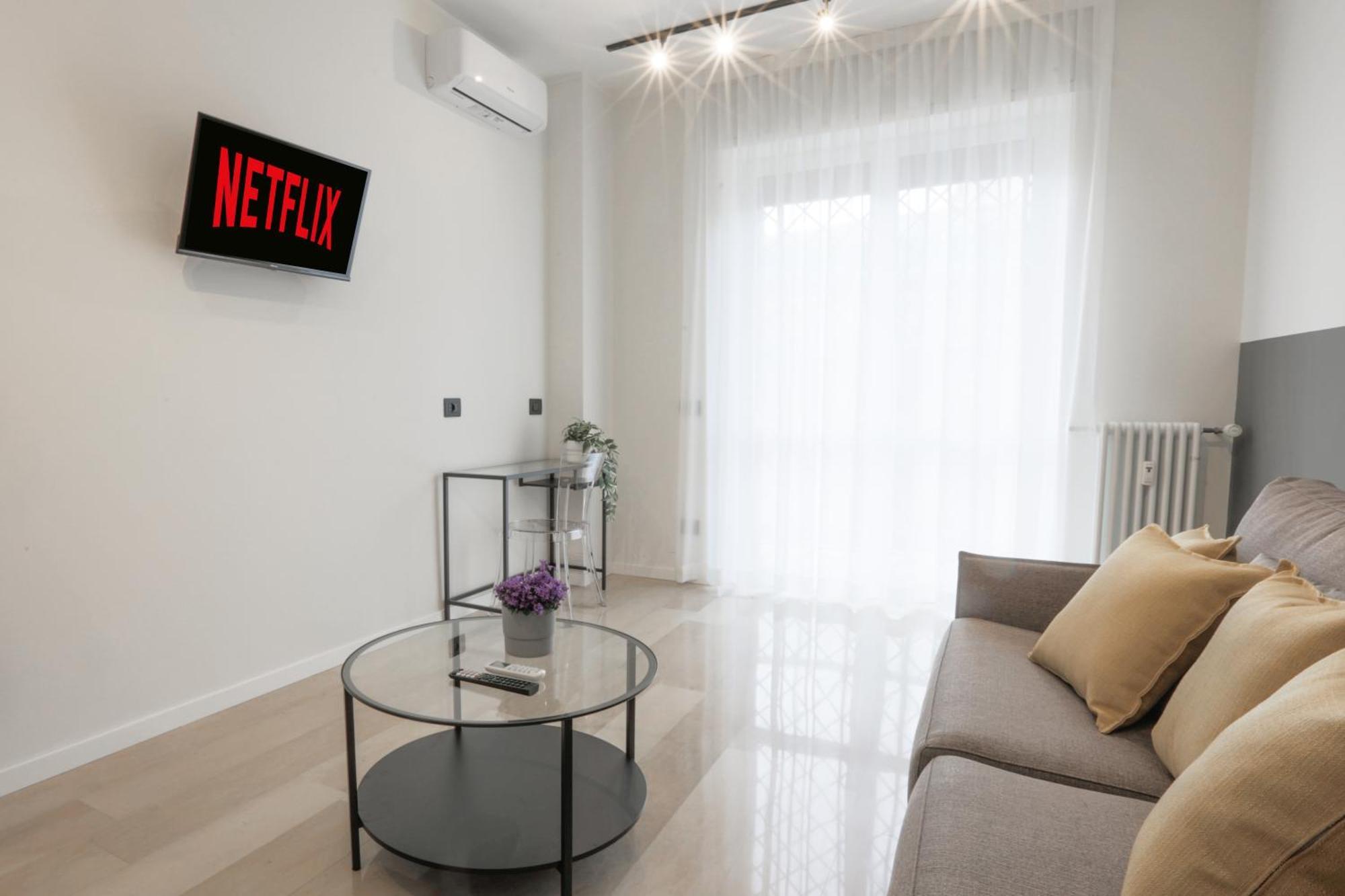 New Modern Flat 10 Minutes Walk From Central Station Milán Exteriér fotografie